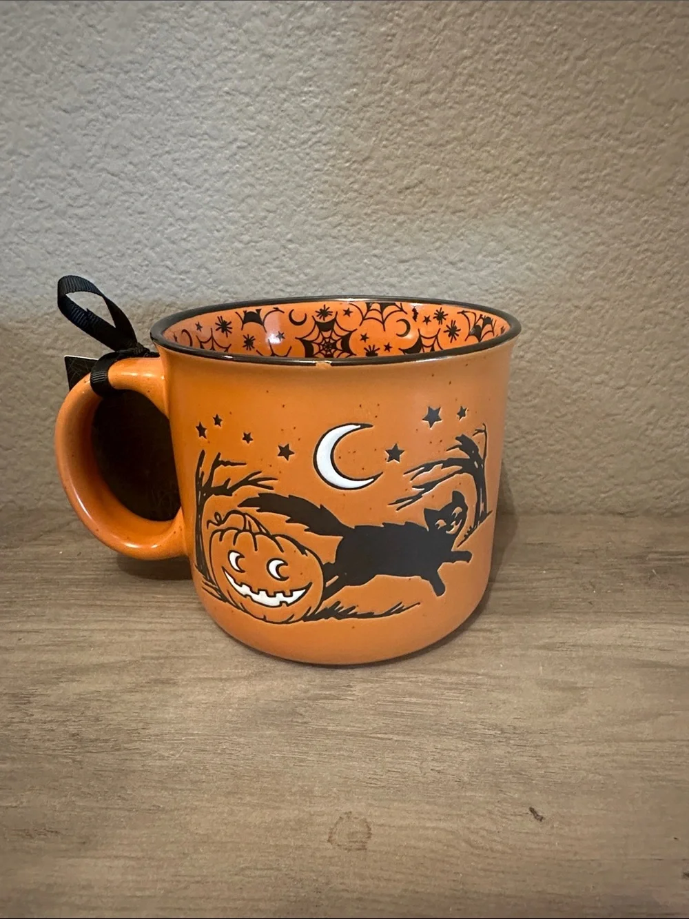 Cobwebs & Cauldrons Pumpkin & Cat Mug